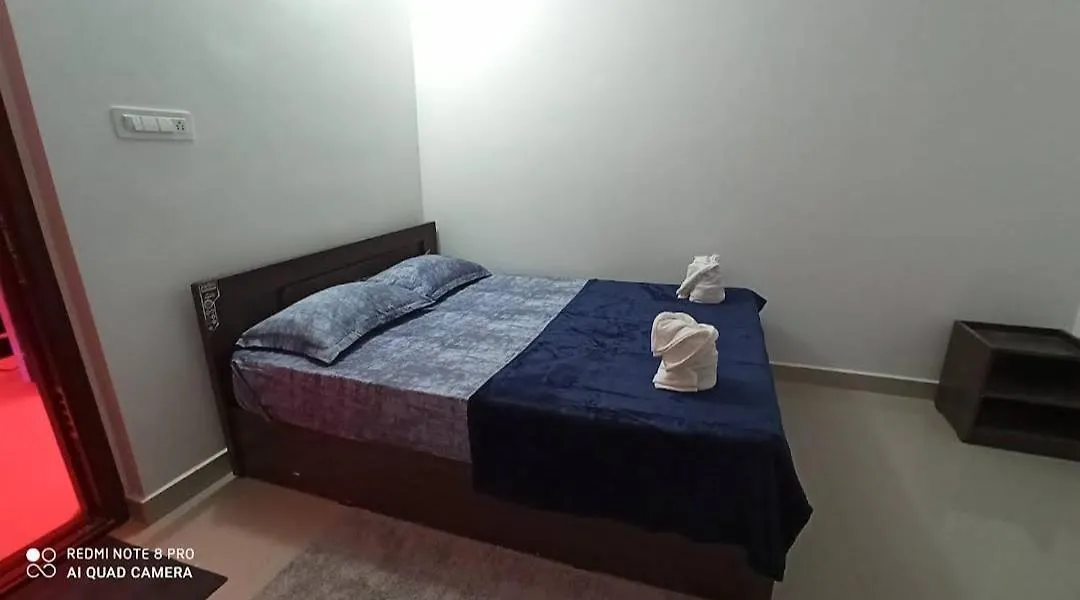 Pepper Cennet Inn Pīrmed