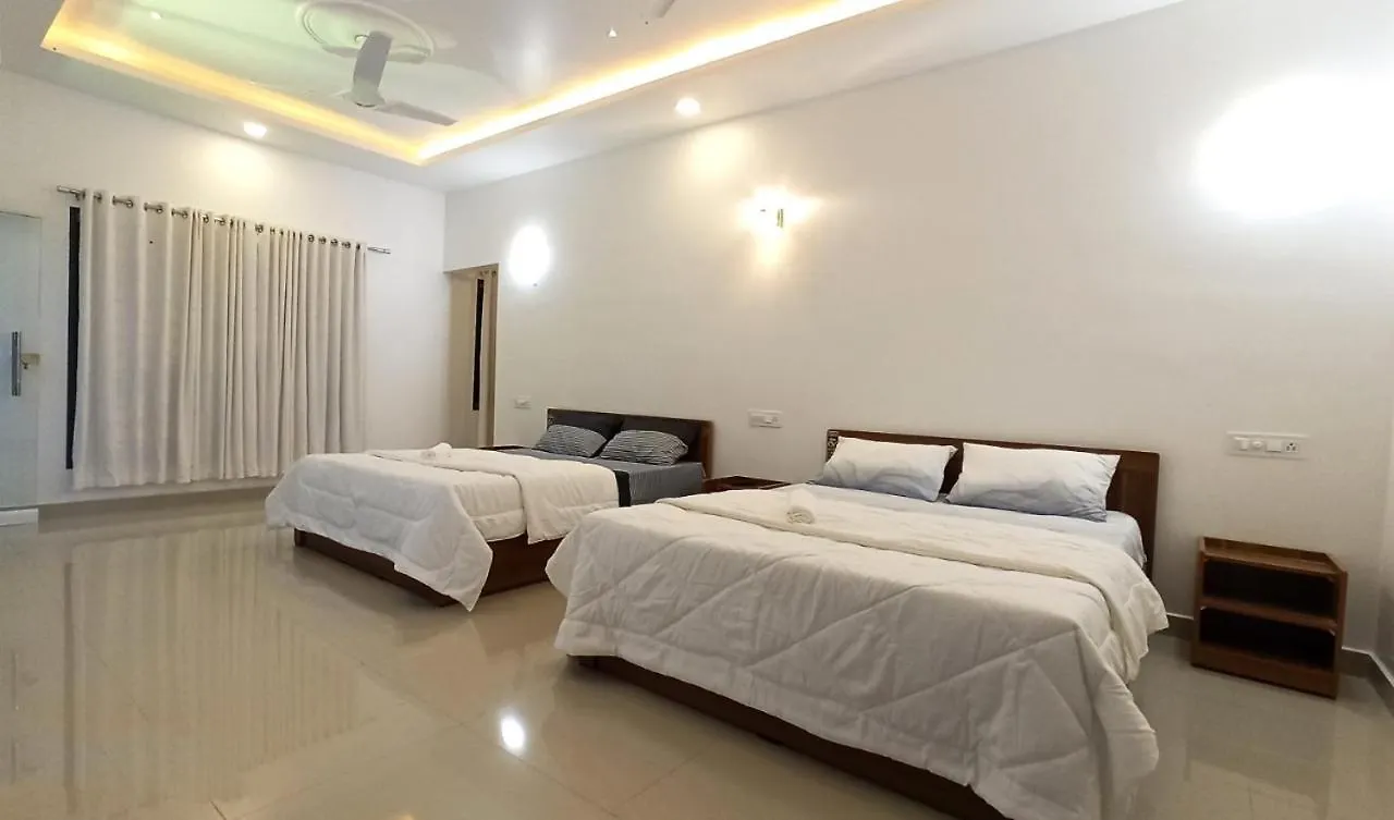 منتجع Pepper Cennet Inn Pīrmed
